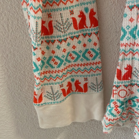 Women’s Wildfox romper sleeper - Picture 5 of 9